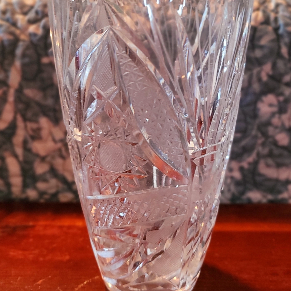Elegant Crystal Cut Glass Vase